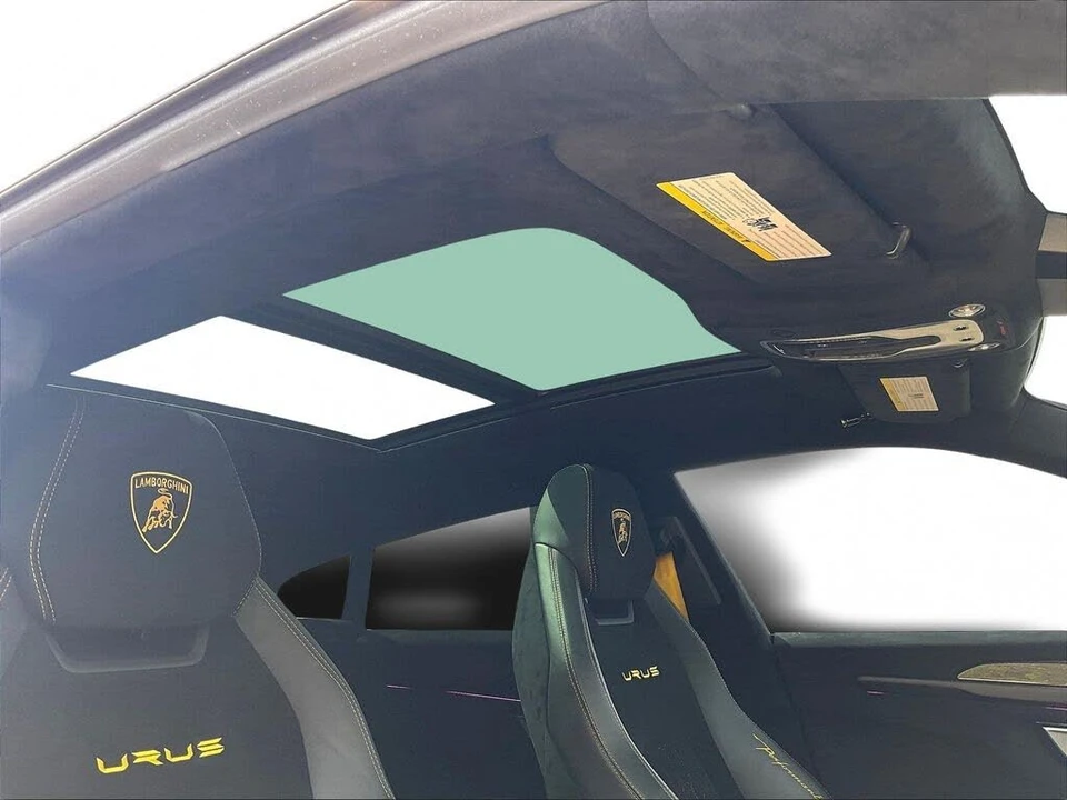 2023 Lamborghini Urus Performante - Image 25 of 31
