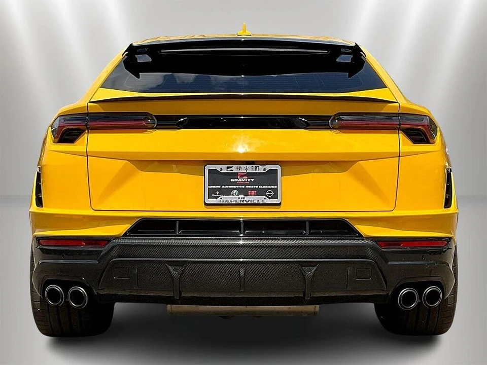2023 Lamborghini Urus Performante - Image 5 of 31