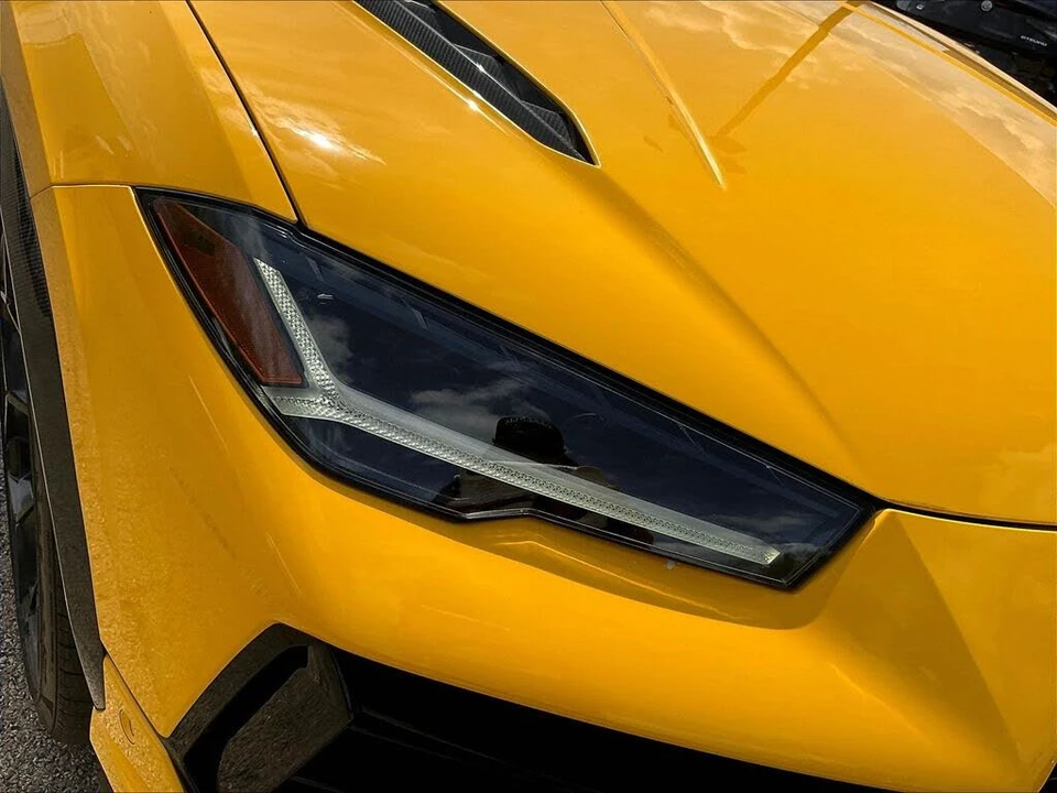 2023 Lamborghini Urus Performante - Image 30 of 31