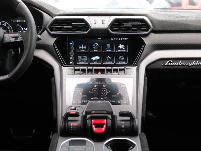 2023 Lamborghini Urus Performante - Image 29 of 31