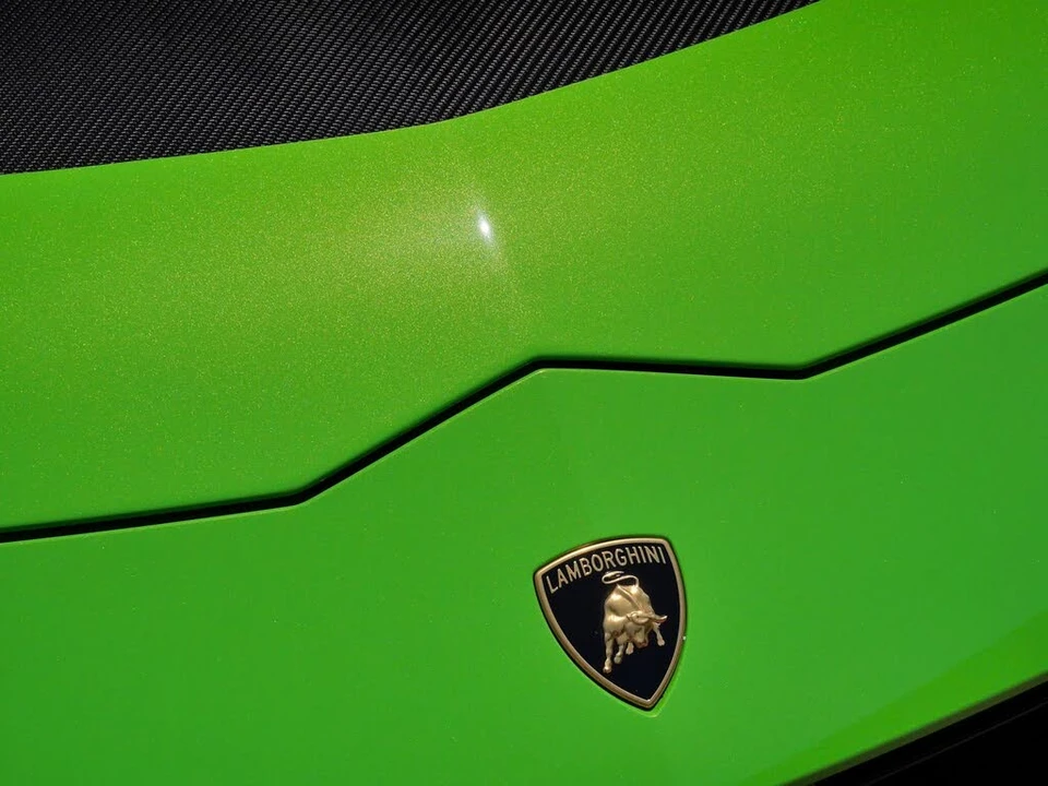 2023 Lamborghini Urus Performante - Image 10 of 31