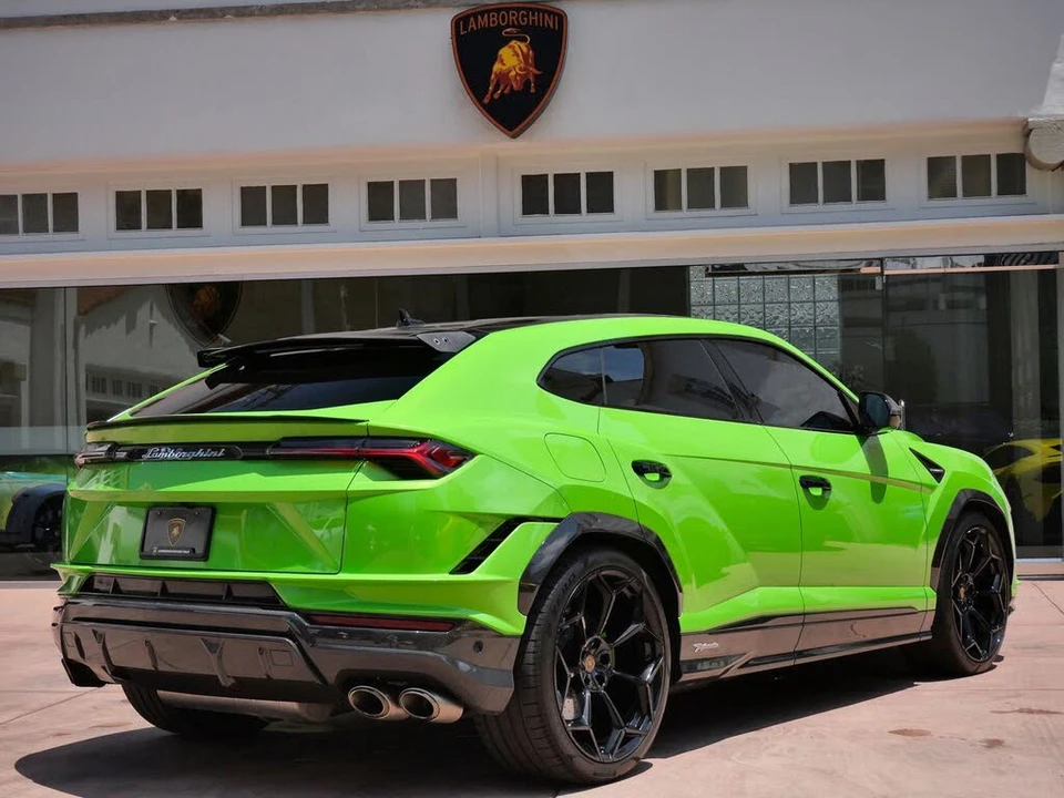 2023 Lamborghini Urus Performante - Image 3 of 31