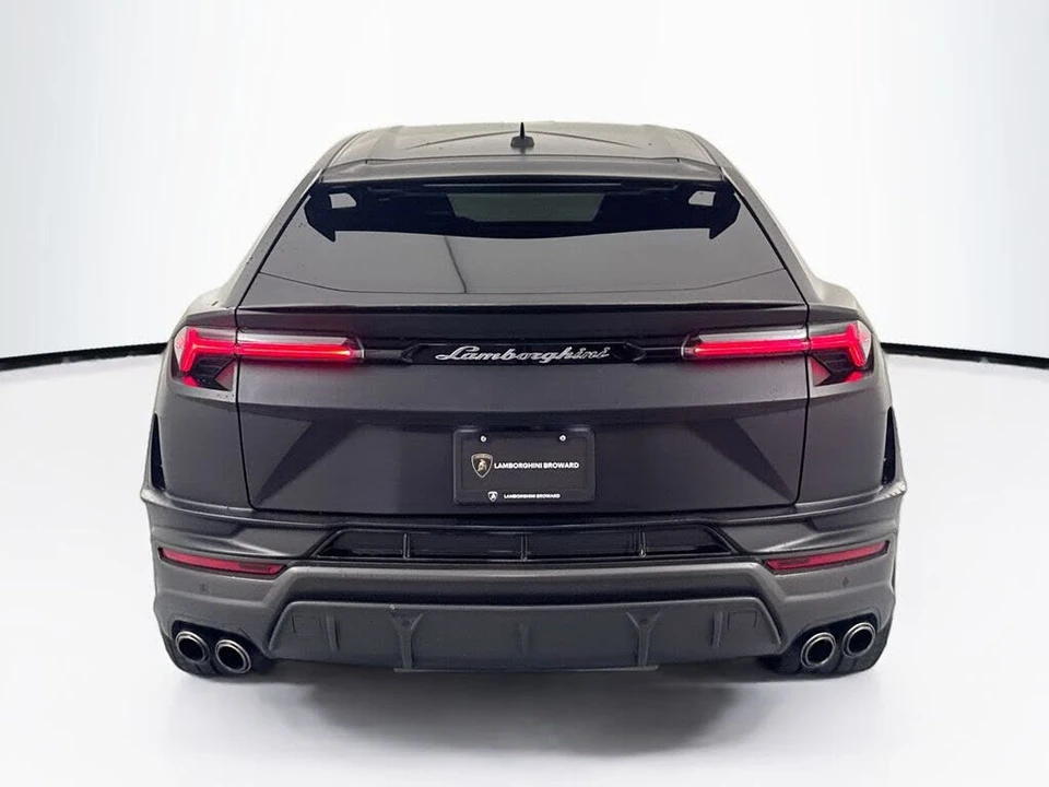 2023 Lamborghini Urus Performante - Image 6 of 31