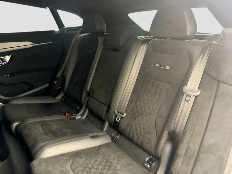 2023 Lamborghini Urus Performante - Image 25 of 31