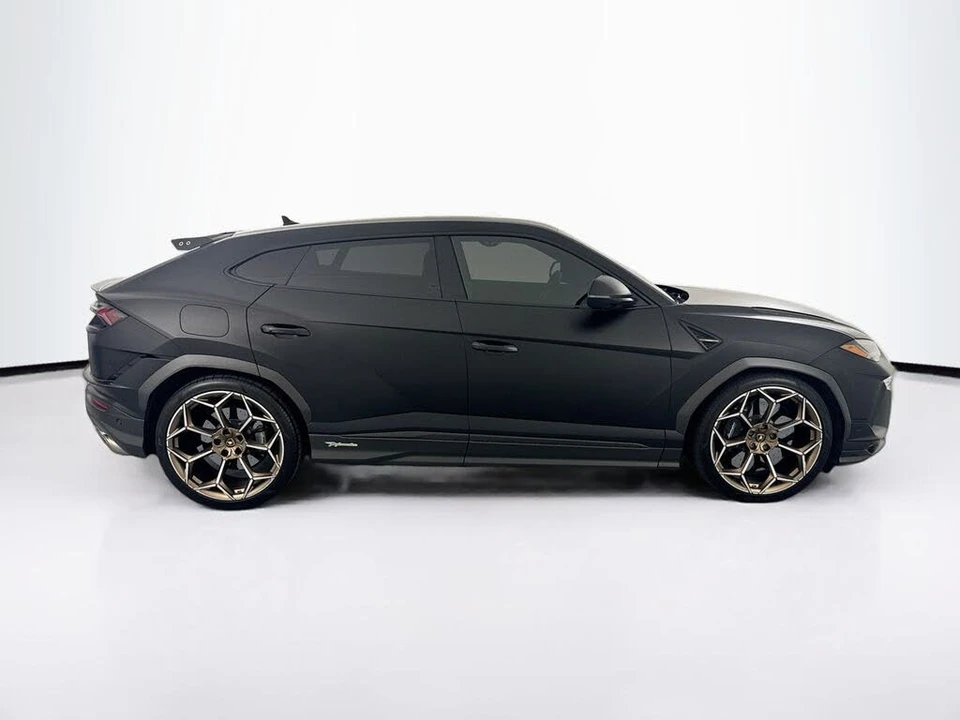 2023 Lamborghini Urus Performante - Image 4 of 31