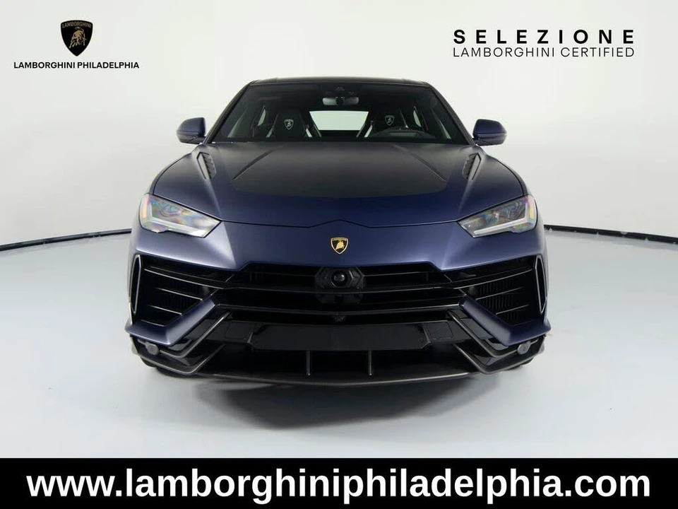 2023 Lamborghini Urus Performante - Image 2 of 31