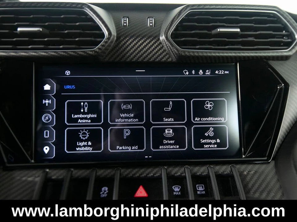 2023 Lamborghini Urus Performante - Image 27 of 31