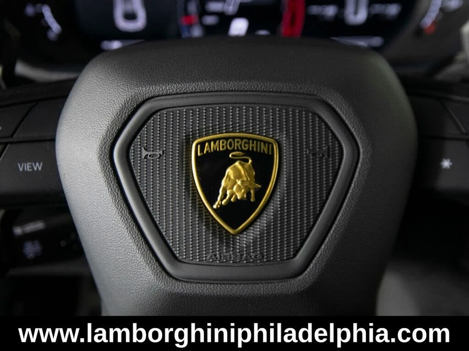 2023 Lamborghini Urus Performante - Image 22 of 31