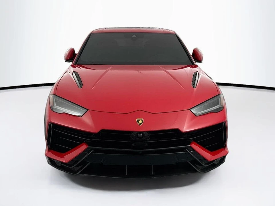 2023 Lamborghini Urus Performante - Image 2 of 31
