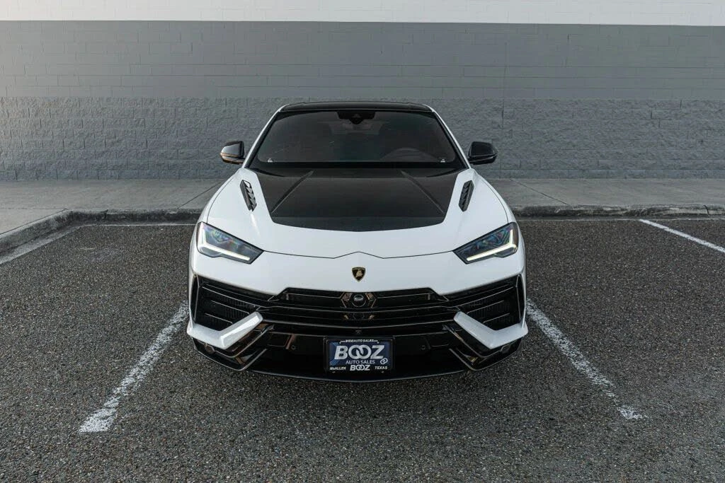 2023 Lamborghini Urus Performante - Image 4 of 31