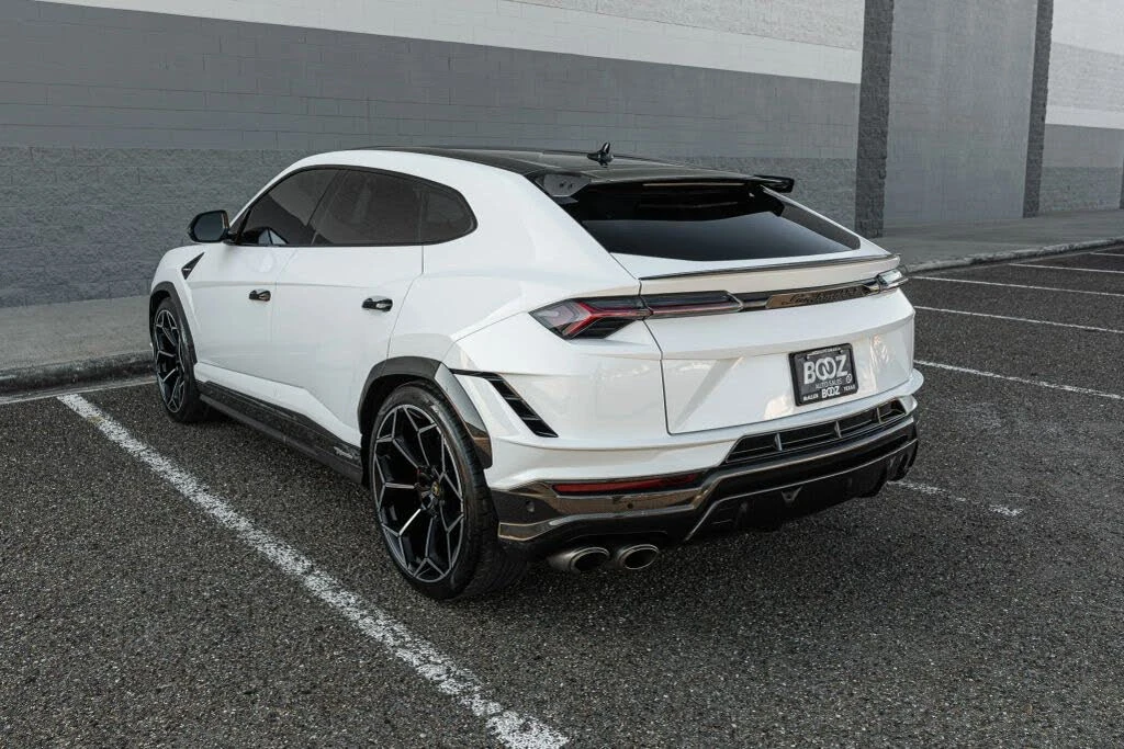 2023 Lamborghini Urus Performante - Image 6 of 31