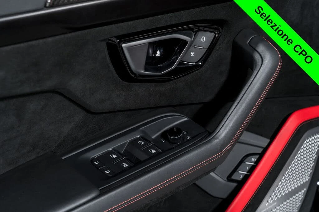 2023 Lamborghini Urus Performante - Image 10 of 31