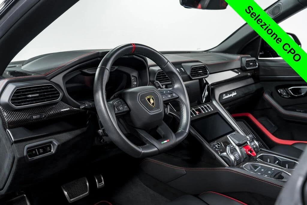 2023 Lamborghini Urus Performante - Image 13 of 31