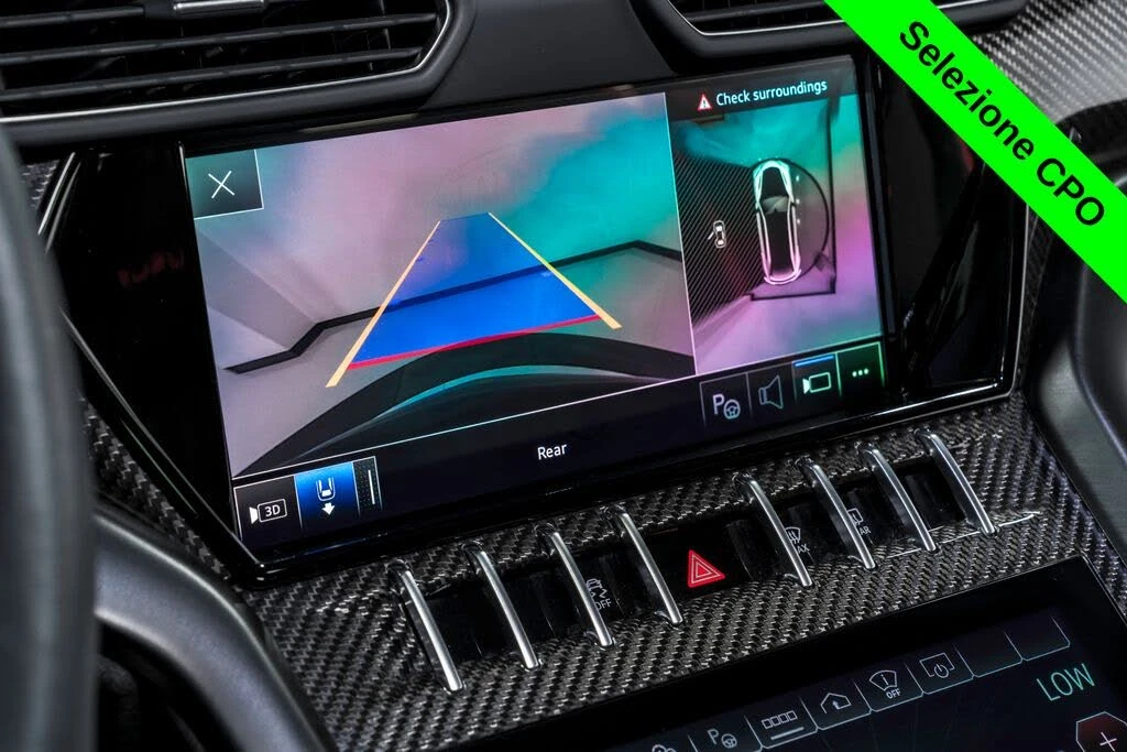 2023 Lamborghini Urus Performante - Image 28 of 31