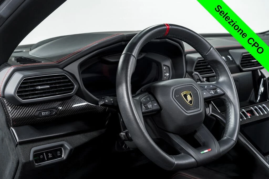 2023 Lamborghini Urus Performante - Image 14 of 31
