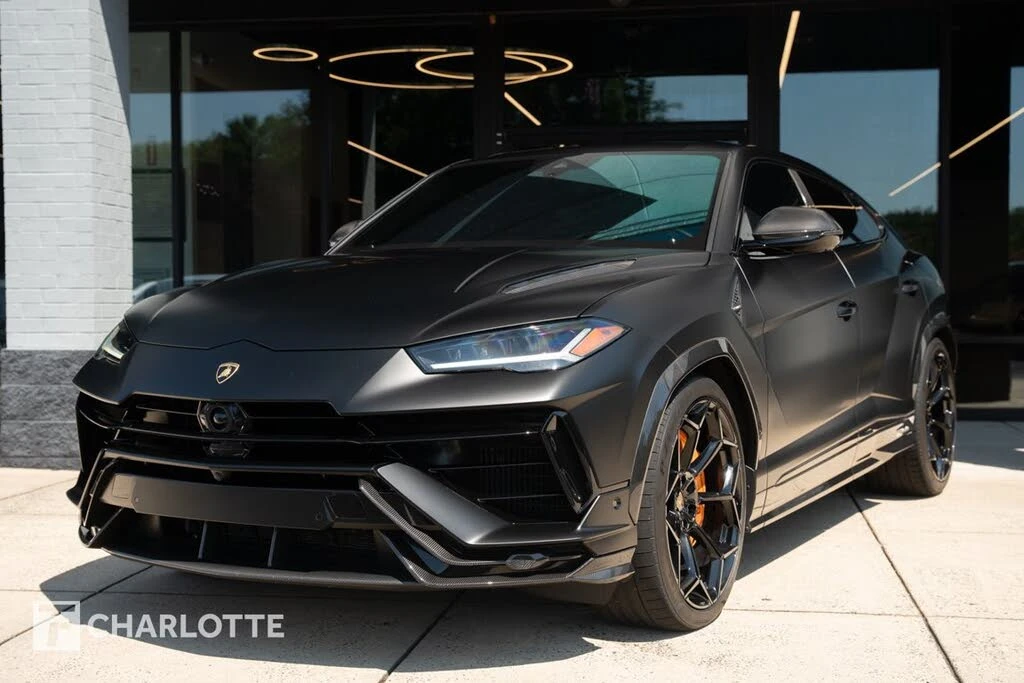 2023 Lamborghini Urus Performante - Image 8 of 31