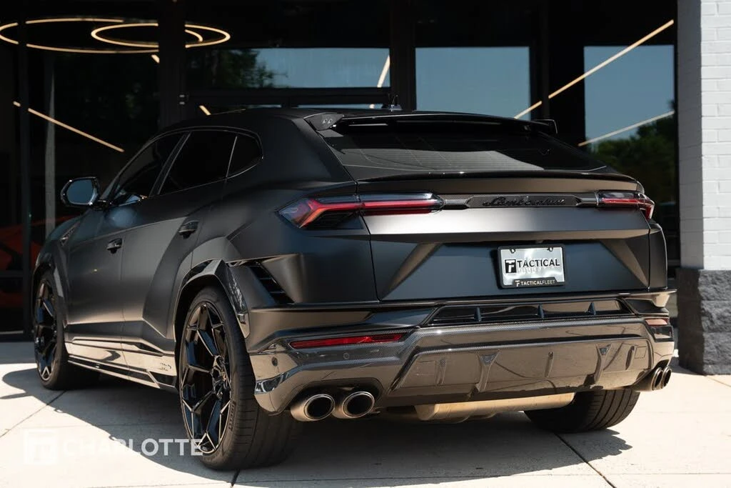 2023 Lamborghini Urus Performante - Image 14 of 31