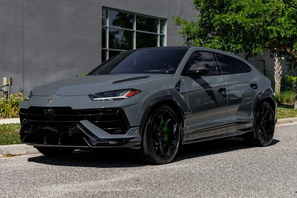2023 Lamborghini Urus Performante - Image 29 of 31