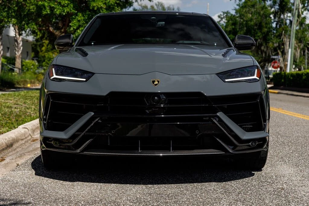 2023 Lamborghini Urus Performante - Image 27 of 31