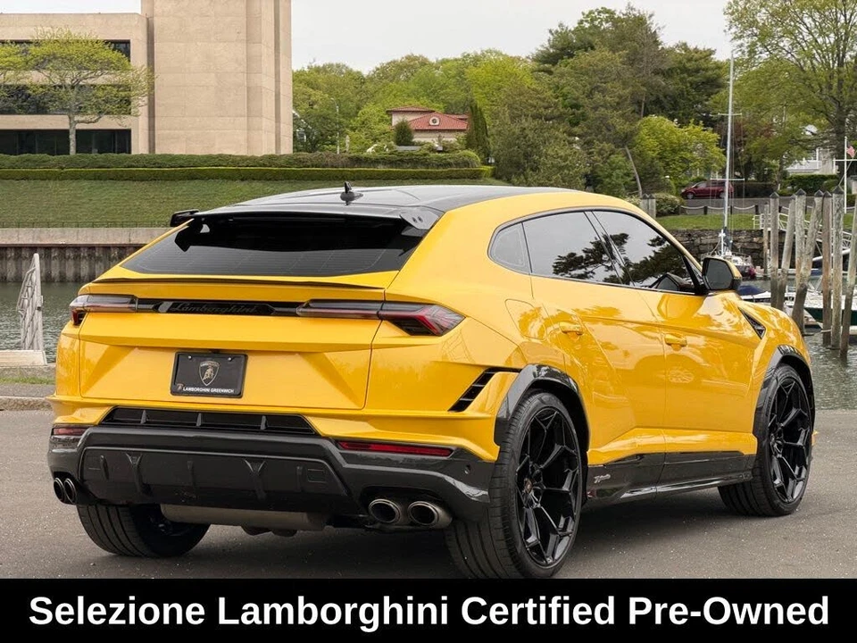 2023 Lamborghini Urus Performante - Image 5 of 31