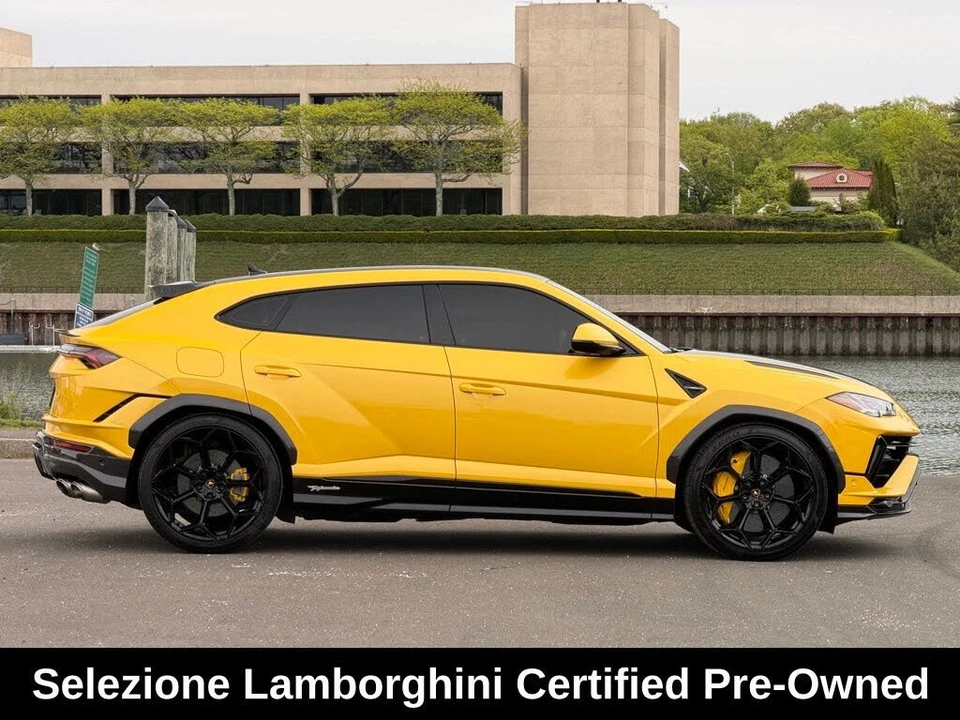 2023 Lamborghini Urus Performante - Image 6 of 31