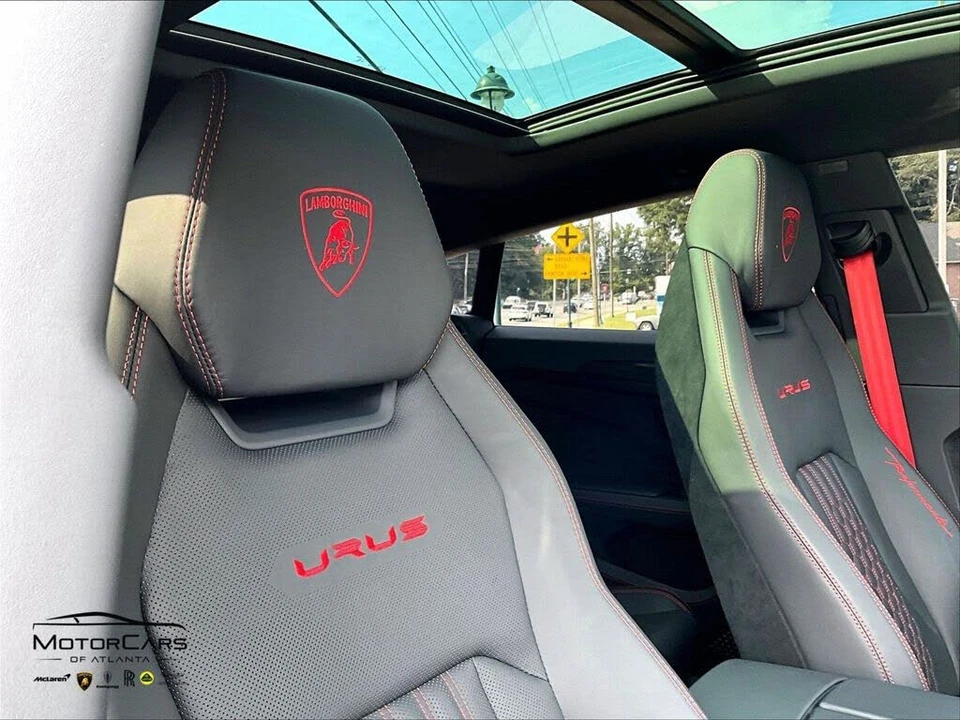 2023 Lamborghini Urus Performante - Image 31 of 31