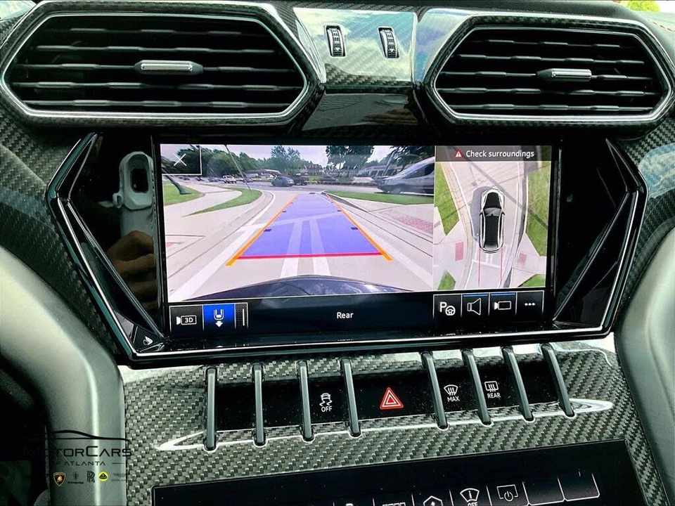 2023 Lamborghini Urus Performante - Image 19 of 31