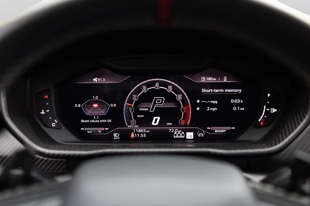 2023 Lamborghini Urus Performante - Image 29 of 31