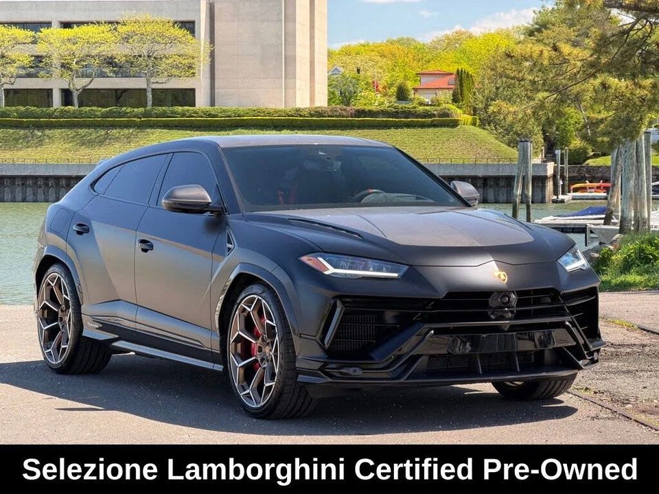 2023 Lamborghini Urus Performante - Image 7 of 31