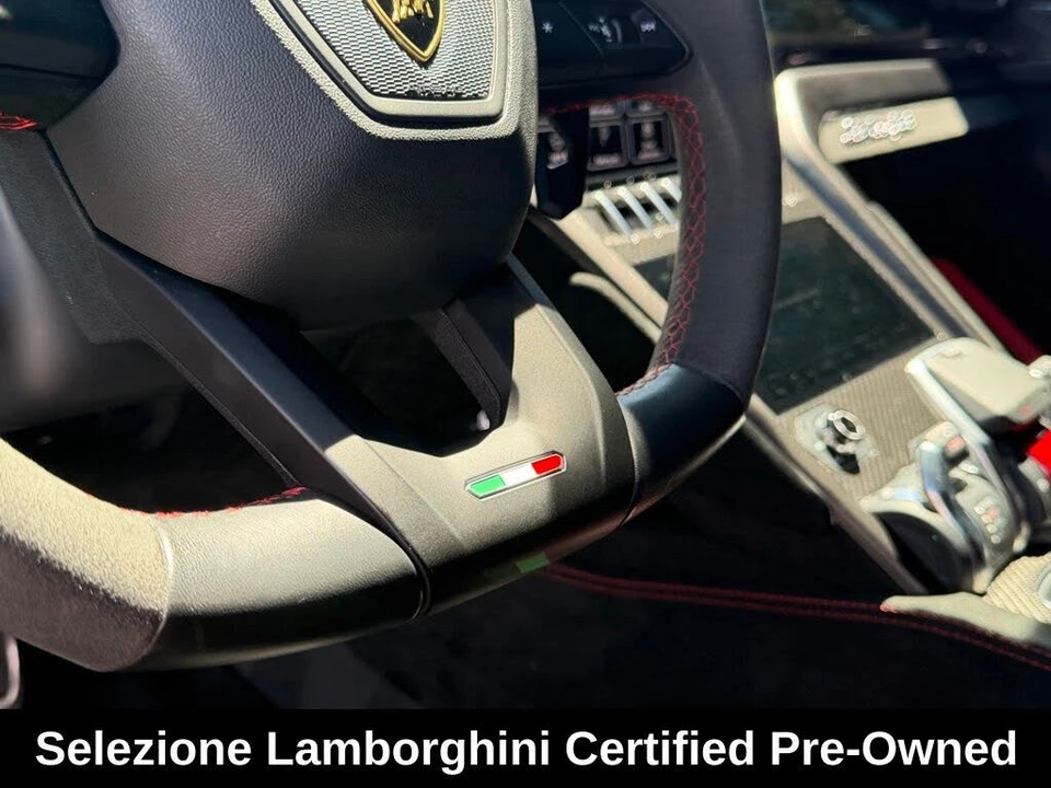 2023 Lamborghini Urus Performante - Image 31 of 31