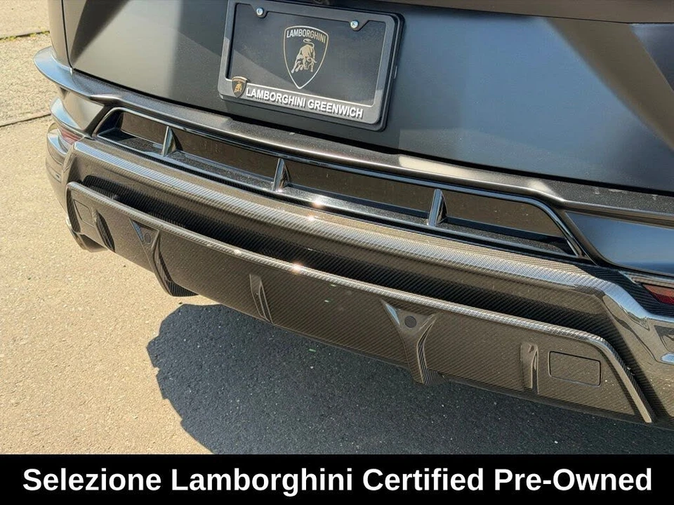 2023 Lamborghini Urus Performante - Image 18 of 31