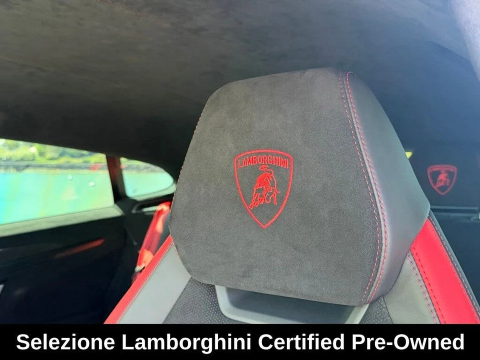 2023 Lamborghini Urus Performante - Image 28 of 31