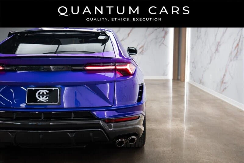 2023 Lamborghini Urus Performante - Image 25 of 31