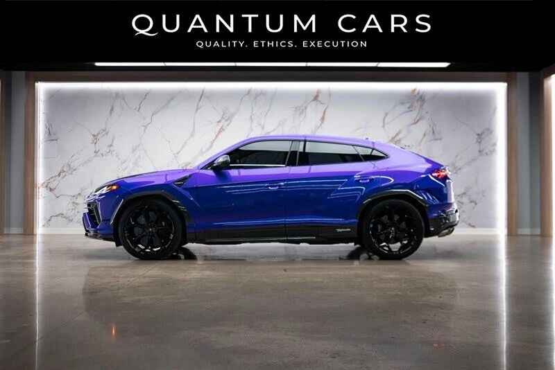 2023 Lamborghini Urus Performante - Image 7 of 31
