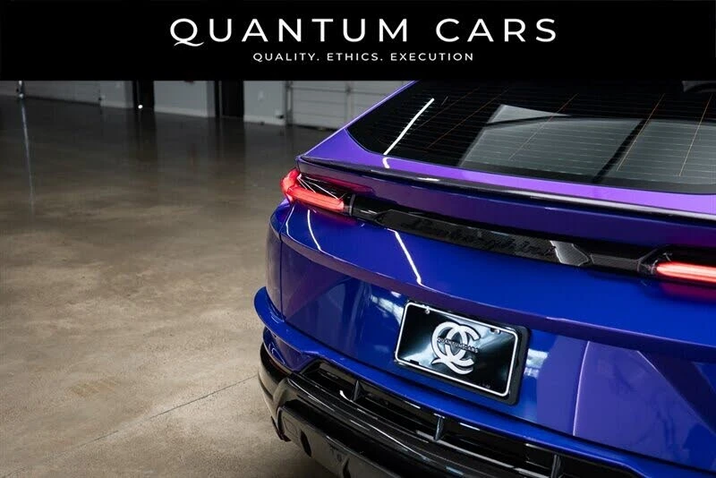 2023 Lamborghini Urus Performante - Image 27 of 31