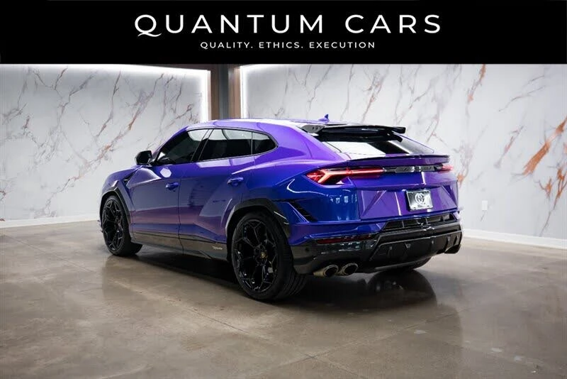 2023 Lamborghini Urus Performante - Image 5 of 31