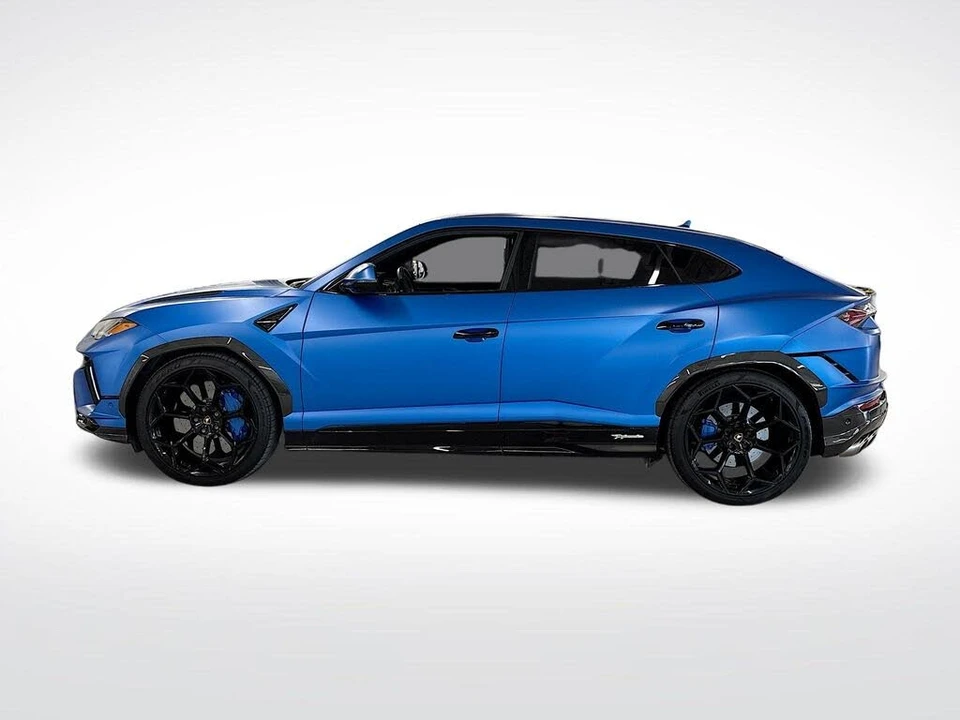 2023 Lamborghini Urus Performante - Image 2 of 31