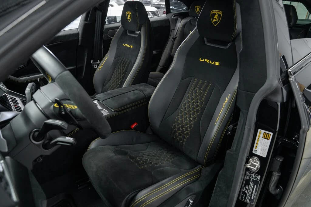 2023 Lamborghini Urus Performante - Image 22 of 31