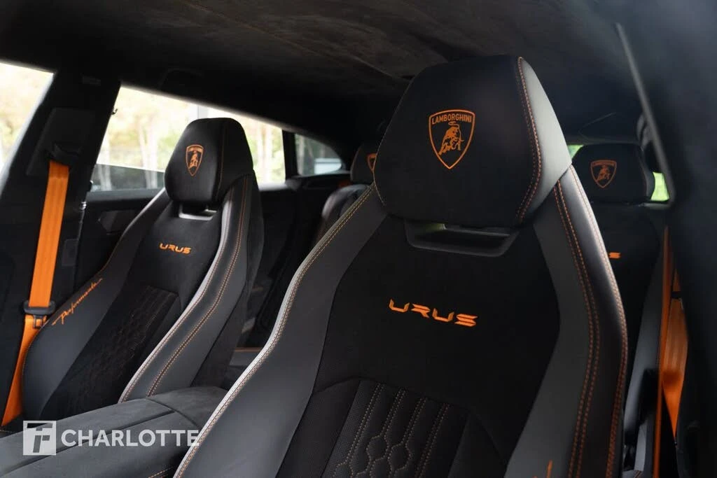 2023 Lamborghini Urus Performante - Image 21 of 31