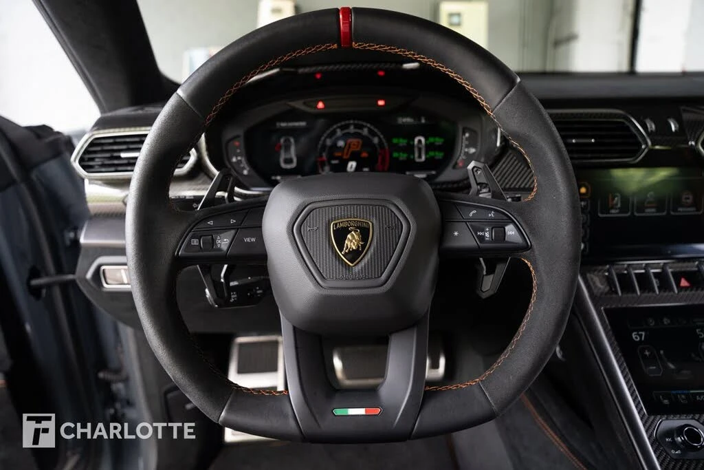 2023 Lamborghini Urus Performante - Image 24 of 31