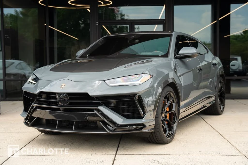 2023 Lamborghini Urus Performante - Image 8 of 31