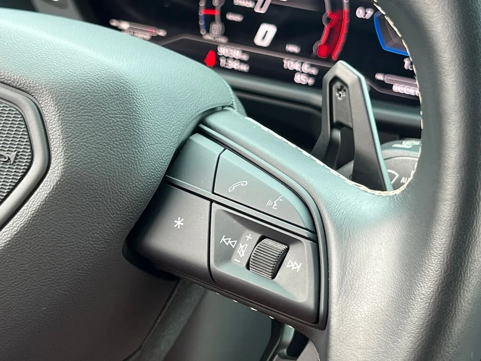 2023 Lamborghini Urus Performante - Image 29 of 31