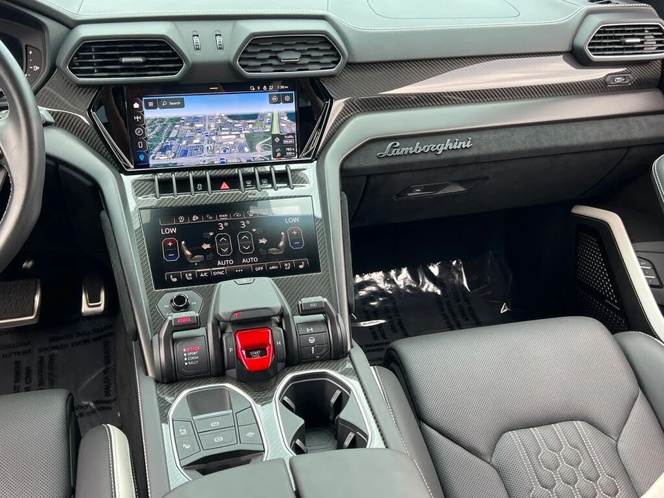 2023 Lamborghini Urus Performante - Image 31 of 31
