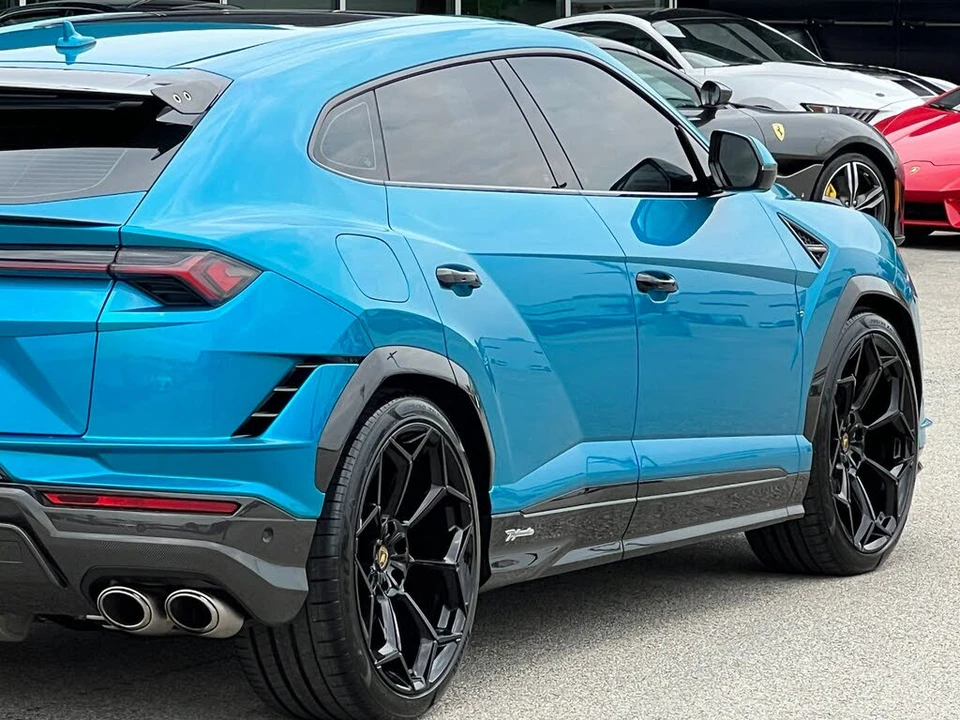 2023 Lamborghini Urus Performante - Image 9 of 31