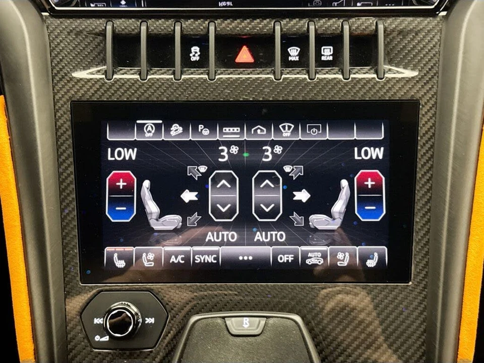2023 Lamborghini Urus Performante - Image 16 of 31