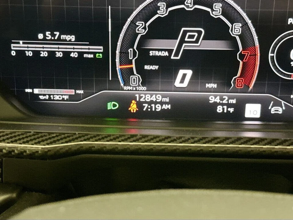2023 Lamborghini Urus Performante - Image 12 of 31