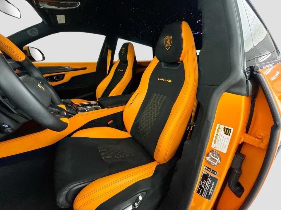 2023 Lamborghini Urus Performante - Image 22 of 31