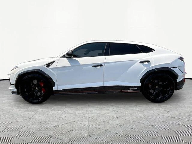 2023 Lamborghini Urus Performante - Image 4 of 31