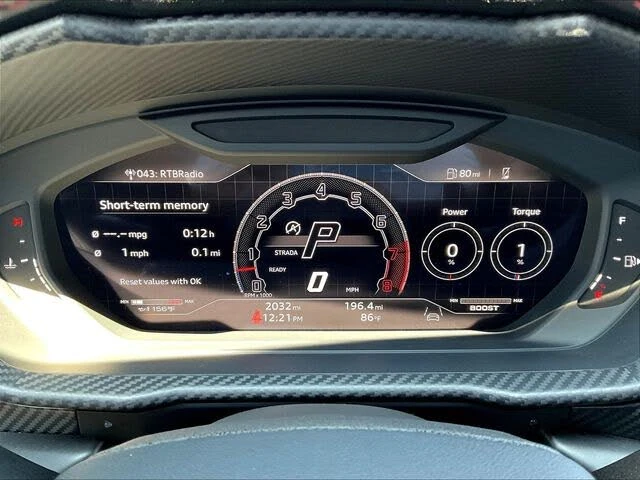 2023 Lamborghini Urus Performante - Image 15 of 31