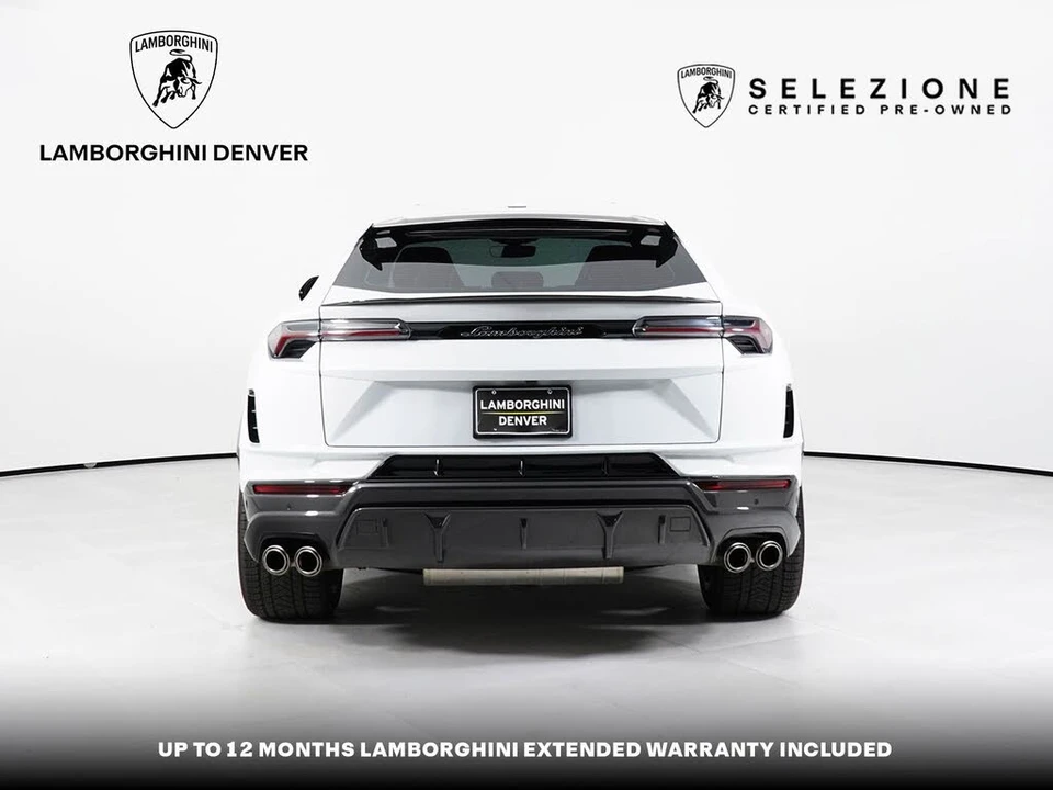2023 Lamborghini Urus Performante - Image 7 of 31